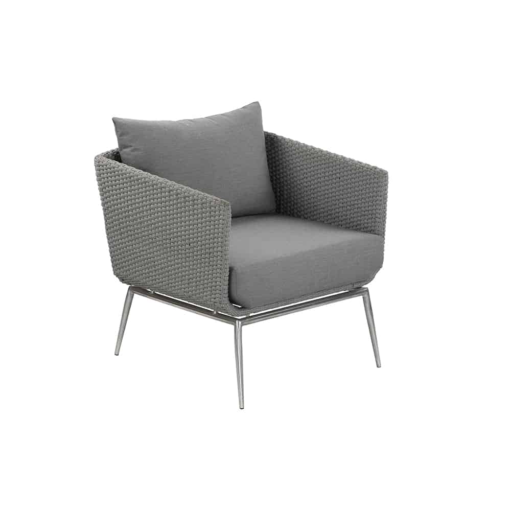 Tanuu Lounge Chair With Arms
