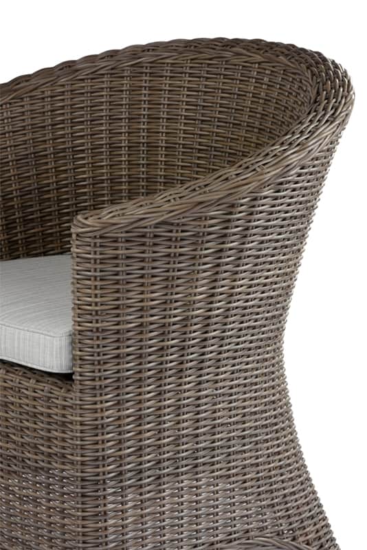 Oliviera Lounge Chair