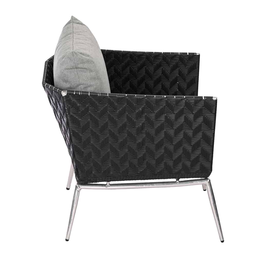 Tanuu Lounge Chair With Arms