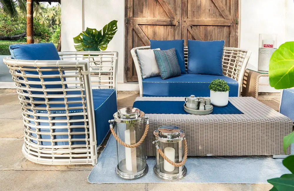 Valeria Coffee Table