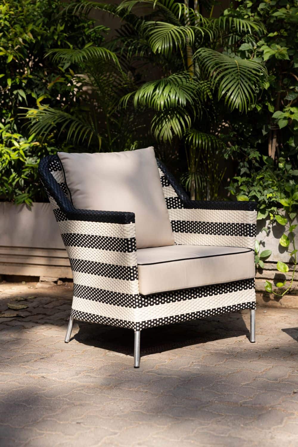 Bang-Ma Lounge Chair