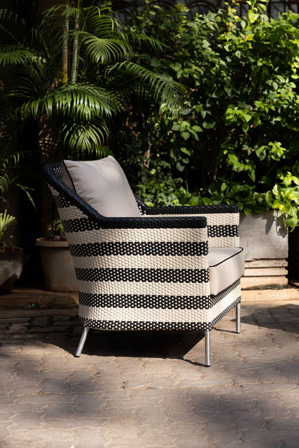 Bang-Ma Lounge Chair