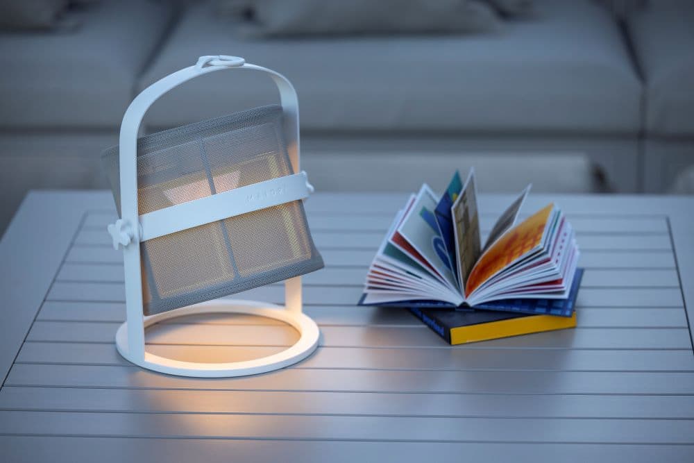 Petite Solar Hanging Lamp