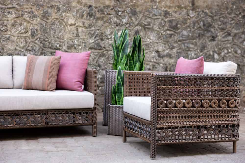Roy-Rieng Armchair