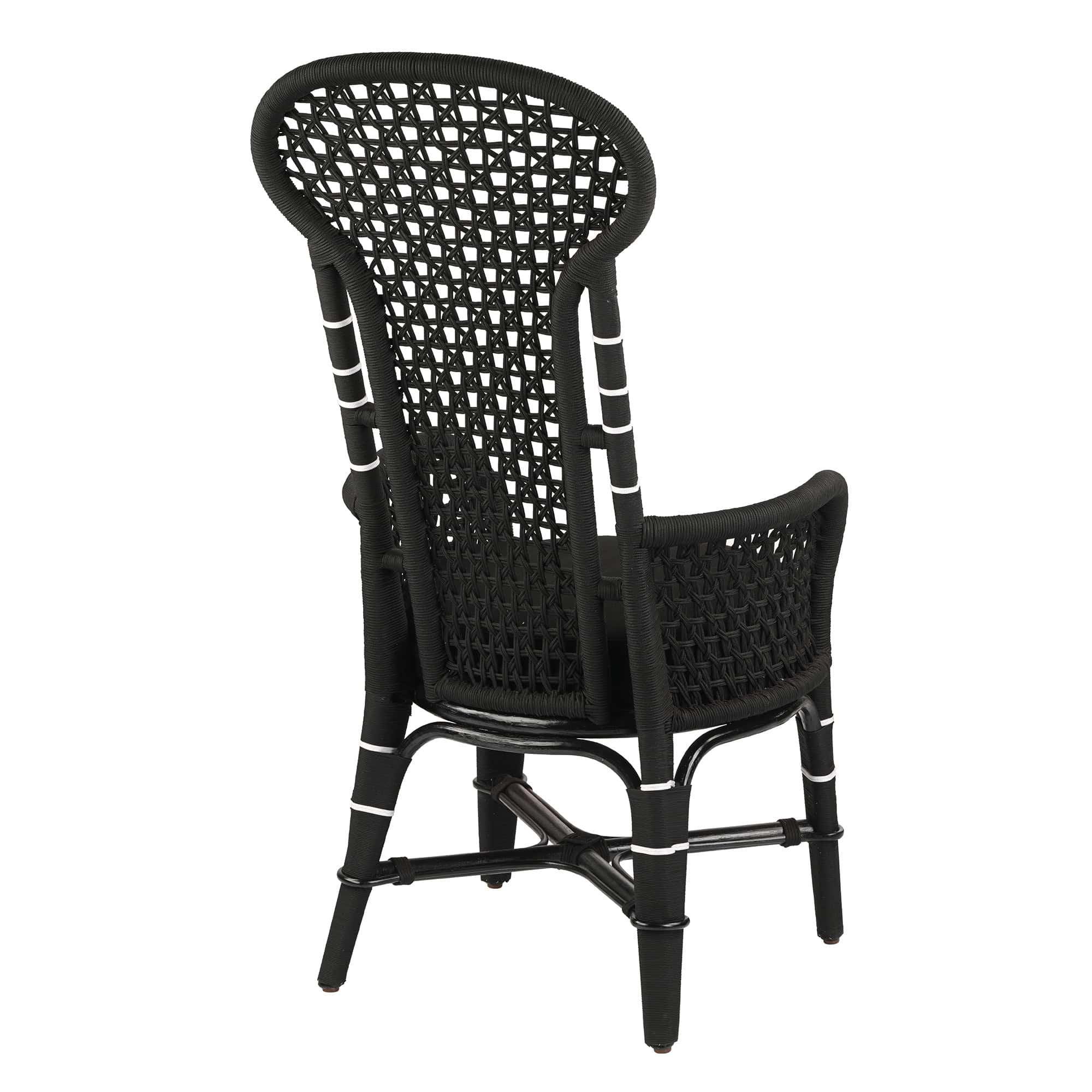 TA KHONE LOUNGE CHAIR
